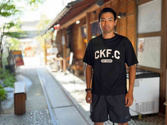 【半袖】CKF.C カレッジロゴビッグシルエットTシャツ 黒
